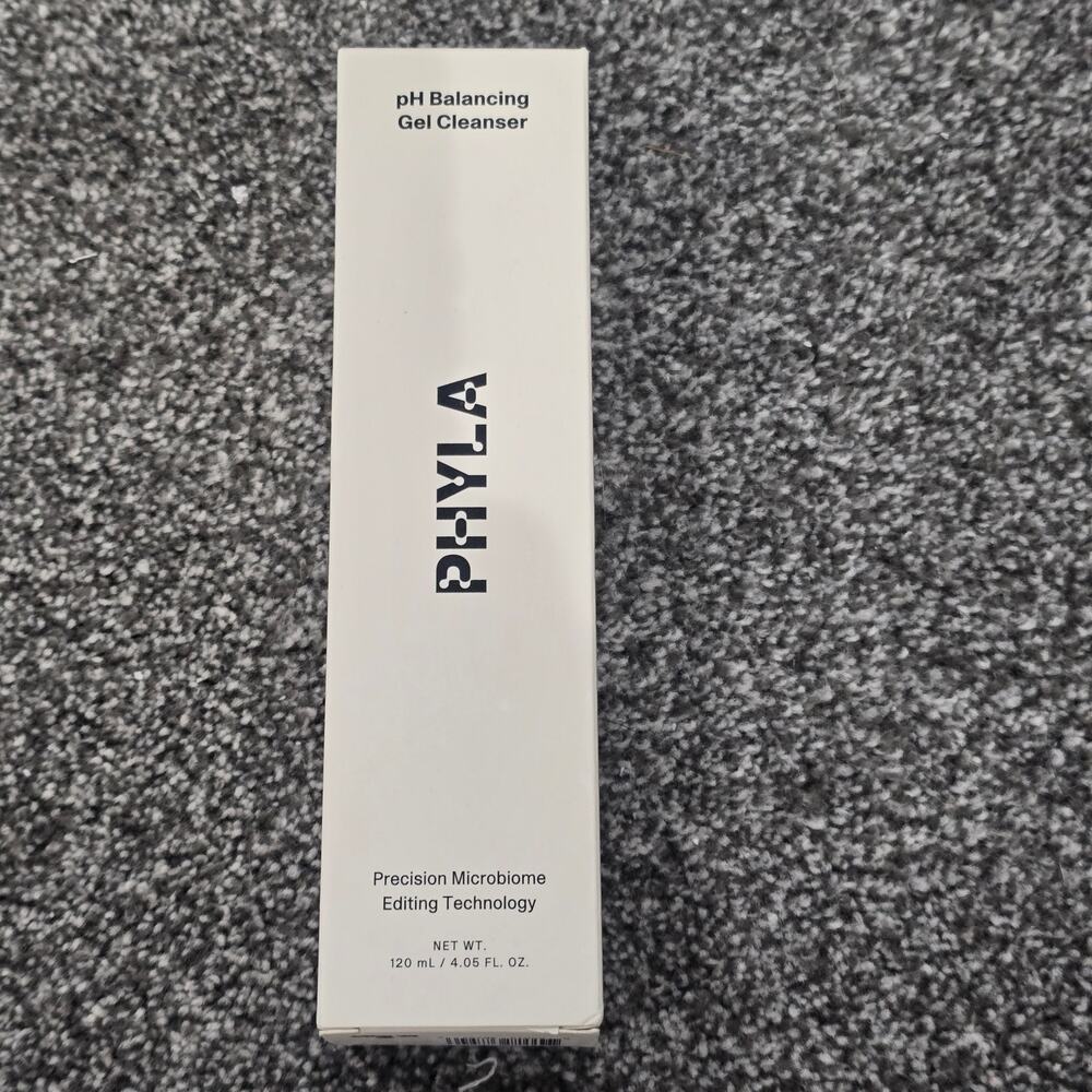 PHYLA PH Balancing Gel Cleanser  Face Wash 4oz/120mL FULL SZ EXP10/2027 FULL SZ